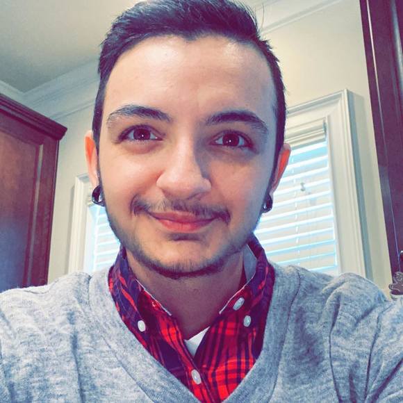 Meet your Posher, Chris - Picture 1 of 1